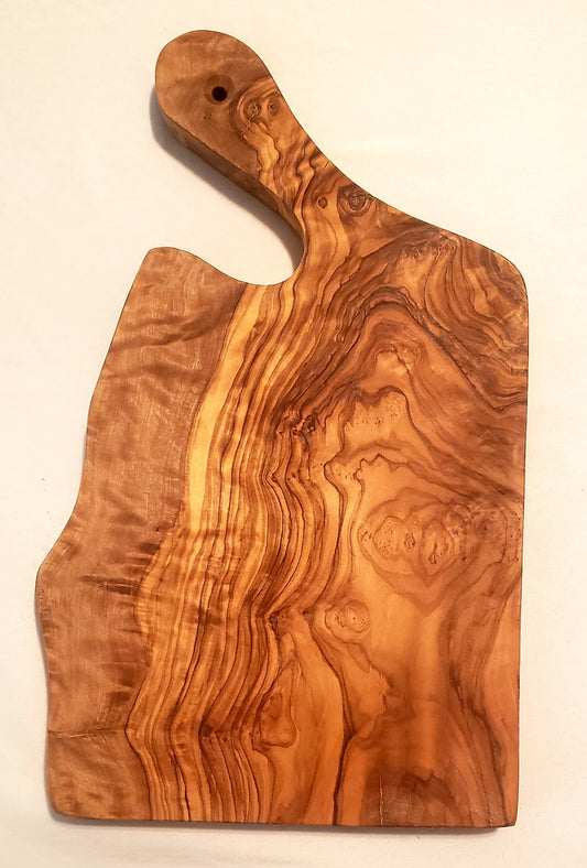 Irregular shaped handle cutting board